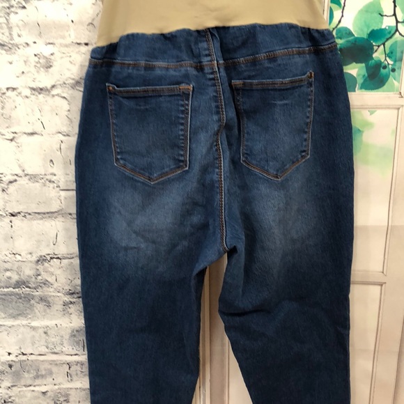 Planet Motherhood Maternity Jeans - Picture 4 of 5